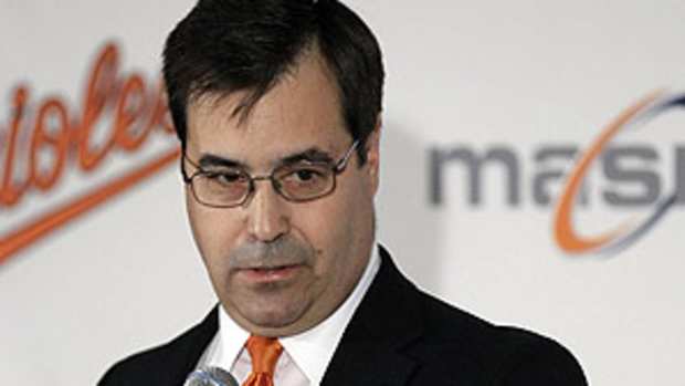 dan-duquette-ap2.jpg